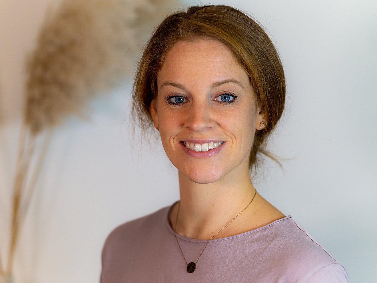 Porträt von Kathrin Pesch, Physiotherapeutin in Köln